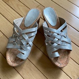 Donald J Pliner metallic wedges